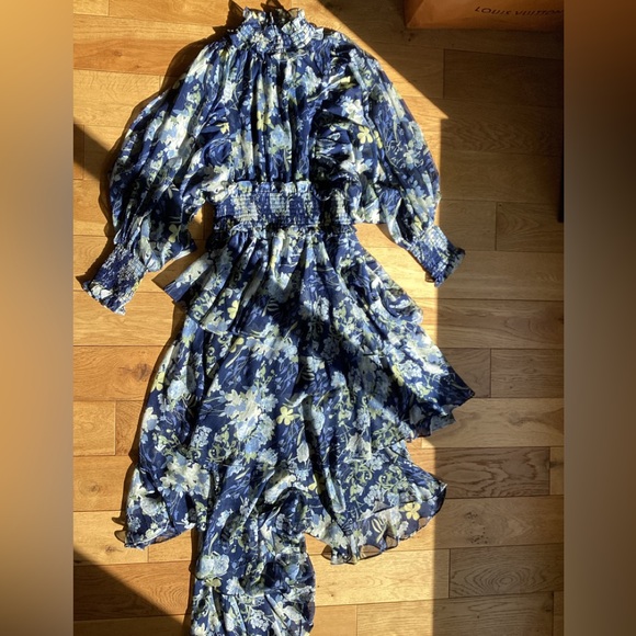 ELLIATT Astrid floral, long sleeve midi dress - Picture 3 of 10